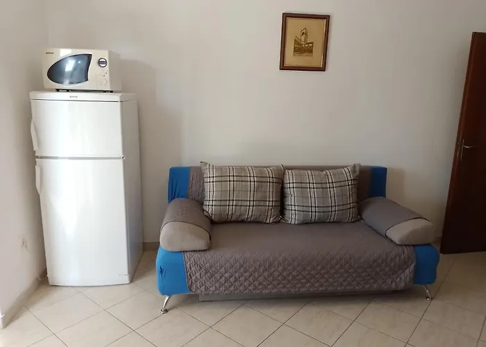 Vinka Διαμέρισμα Τρογκίρ