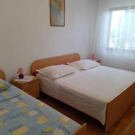 Vinka Apartman *
